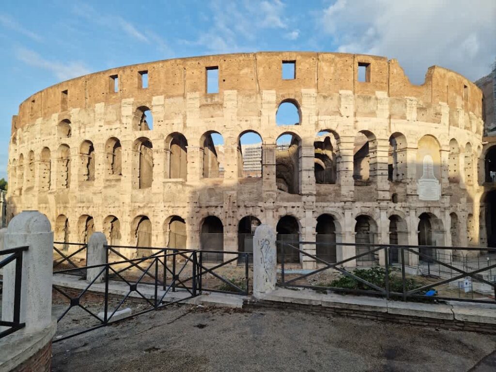 Efektīvi MI vaicājumi izglītībā un uzņēmējdarbībā Nr. 1 2 Senā roma